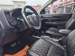 2021 Mitsubishi Outlander 2.0L 2WD 5 Seats, белый — фото 4