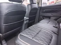 2021 Mitsubishi Outlander 2.0L 2WD 5 Seats, белый — фото 13