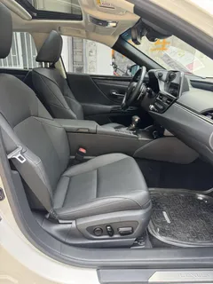 2022 Lexus ES 200 Excellence, белый — фото 12