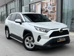 2023 Toyota RAV4 2.0L CVT 2WD, белый — фото 3