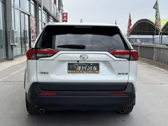 2023 Toyota RAV4 2.0L CVT 2WD, белый — фото 5