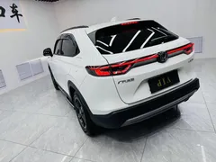 2023 Honda Vezel 1.5L CVT Pioneer, белый — фото 17