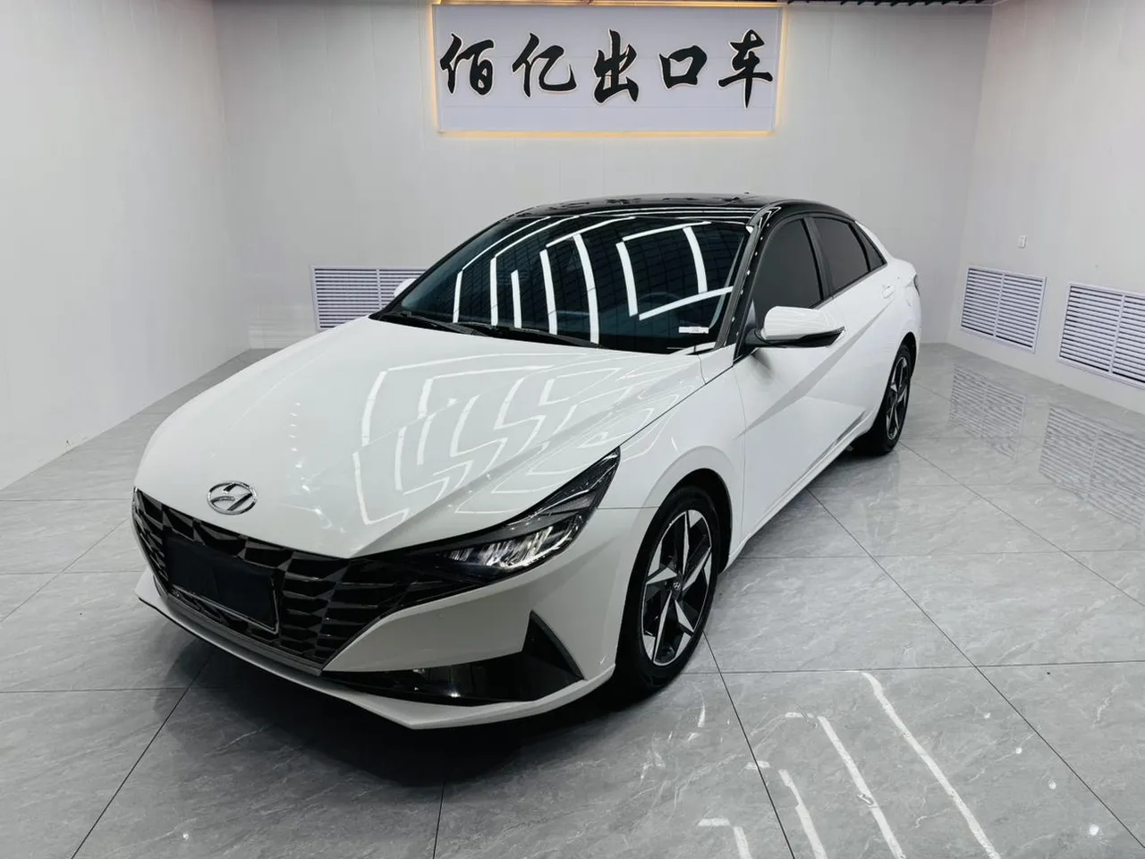2022 Hyundai Elantra 1.5L CVT LUX Premium