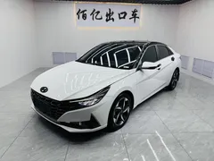 2022 Hyundai Elantra 1.5L CVT LUX Premium, белый — фото 1