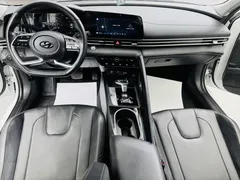 2022 Hyundai Elantra 1.5L CVT LUX Premium, белый — фото 10