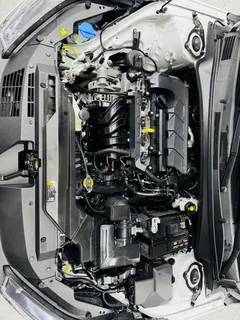 2022 Hyundai Elantra 1.5L CVT LUX Premium, белый — фото 14