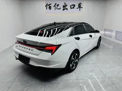 2022 Hyundai Elantra 1.5L CVT LUX Premium, белый — фото 15