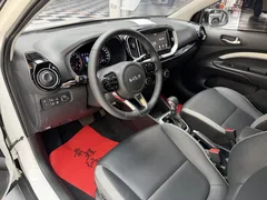 2021 Kia Yipao 1.4L CVT Sunroof, белый — фото 6