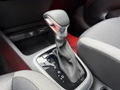 2021 Kia Yipao 1.4L CVT Sunroof, белый — фото 12
