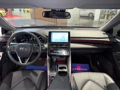 2022 Toyota Avalon 2.5L Luxury, чёрный — фото 8