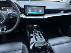 2022 MG MG5 180DVVT CVT Flagship — фото 13