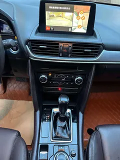 2021 Mazda CX-4 2.0L 2WD Skyactiv, красный — фото 12