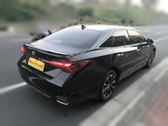 2022 Toyota Avalon 2.5L Luxury, чёрный — фото 2