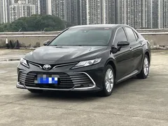 2022 Toyota Camry 2.0G Luxury, чёрный — фото 1