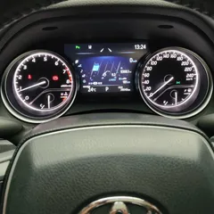 2022 Toyota Camry 2.0G Luxury, чёрный — фото 14