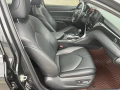 2022 Toyota Camry 2.0G Luxury, чёрный — фото 19