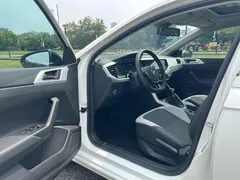 2021 Volkswagen Polo Plus 1.5L AT, белый — фото 11