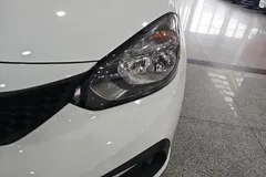 2021 Honda Fit 1.5L CVT, белый — фото 2