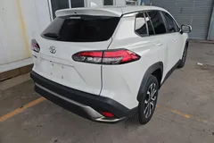 2022 Toyota Frontlander 2.0L CVT Luxury, белый — фото 8