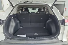 2022 Toyota Frontlander 2.0L CVT Luxury, белый — фото 10