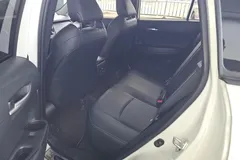 2022 Toyota Frontlander 2.0L CVT Luxury, белый — фото 12