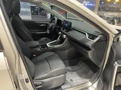 2023 Toyota Wildlander 2.0L 2WD Urban — фото 9