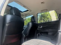 2021 Mitsubishi Outlander 2.4L 4WD 7-seat, белый — фото 13