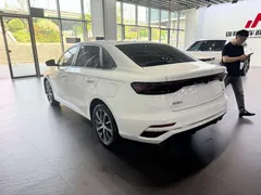 2023 Geely Emgrand 4th Gen 1.5L CVT Premium Champion, белый — фото 8