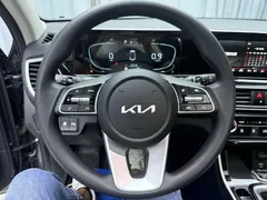 2023 Kia Seltos 1.5L IVT Luxury — фото 12