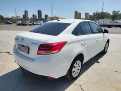 2021 Toyota Yaris L Zhixuan 1.5L CVT, белый — фото 4