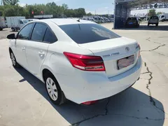 2021 Toyota Yaris L Zhixuan 1.5L CVT, белый — фото 6
