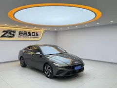 2023 Hyundai Elantra 1.5L CVT LUX Premium — фото 3