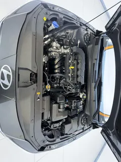 2023 Hyundai Elantra 1.5L CVT LUX Premium — фото 8
