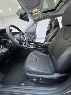 2023 Hyundai Elantra 1.5L CVT LUX Premium — фото 15