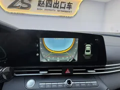 2023 Hyundai Elantra 1.5L CVT LUX Premium — фото 18