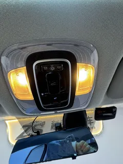 2023 Hyundai Elantra 1.5L CVT LUX Premium — фото 21