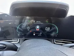 2023 Hyundai Elantra 1.5L CVT LUX Premium — фото 25