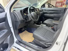 2021 Mitsubishi Outlander 2.0L 2WD 5-seat, белый — фото 12