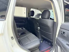 2021 Mitsubishi Outlander 2.0L 2WD 5-seat, белый — фото 14