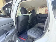 2021 Mitsubishi Outlander 2.0L 2WD 5-seat, белый — фото 15