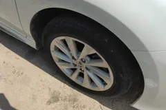 2023 Toyota Camry 2.0G Luxury, белый — фото 5