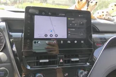 2023 Toyota Camry 2.0G Luxury, белый — фото 14
