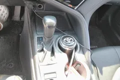 2023 Toyota Camry 2.0G Luxury, белый — фото 15