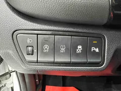 2023 Kia Seltos 1.5L IVT Luxury, белый — фото 10