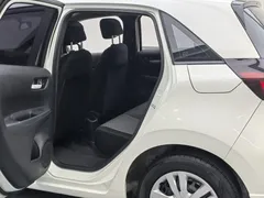 2021 Honda Fit 1.5L CVT, белый — фото 12