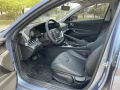 2023 Hyundai Elantra 1.5L CVT GLX Elite — фото 13