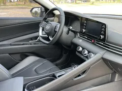 2023 Hyundai Elantra 1.5L CVT GLX Elite — фото 19