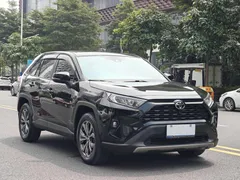 2023 Toyota RAV4 2.0L CVT 2WD Fashion, чёрный — фото 3
