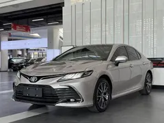 2021 Toyota Camry 2.5G Luxury — фото 1