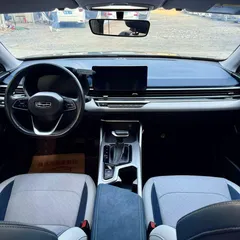2022 Geely Emgrand 4th Gen 1.5L CVT Flagship — фото 6
